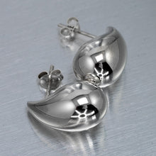 Load image into Gallery viewer, Sterling Silver Teardrop Stud Earrings