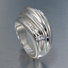 Load image into Gallery viewer, Chunky Silver Ring