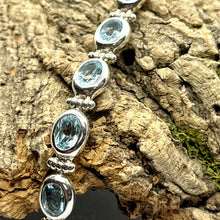 Cargar imagen en el visor de la galería, Pulsera de Topacio Azul y Ópalo. Plata de Ley 925