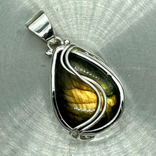 Load image into Gallery viewer, Flashy Labradorite Wire wrapped Pendant, 925 Sterling Silver