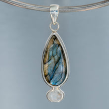 Load image into Gallery viewer, Labradorite and moonstone pendant