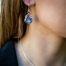 Load image into Gallery viewer, Abalone drop earring