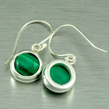 Load image into Gallery viewer, Malachite small dangly silver earrings
