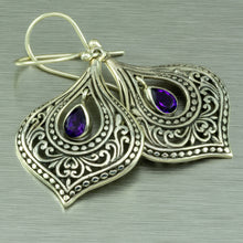 Cargar imagen en el visor de la galería, Sterling silver Balinese Amethyst earrings.