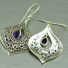 Cargar imagen en el visor de la galería, Sterling silver Balinese Amethyst earrings.