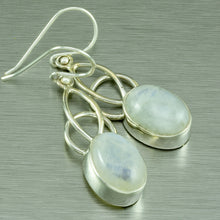 Load image into Gallery viewer, Long Moonstone silver earrings