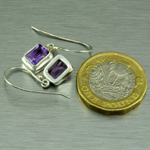 Cargar imagen en el visor de la galería, Amethyst 'emerald-cut' silver earrings