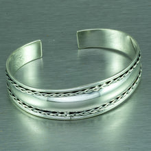 Load image into Gallery viewer, Wide sterling silver plain bangle with rope pattern edging