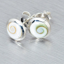 Load image into Gallery viewer, Shiva shell stud earrings - Gemstonz Silver