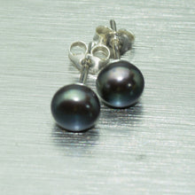 Load image into Gallery viewer, Black Pearl stud earrings with sterling silver posts
