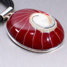 Load image into Gallery viewer, Oval, red shell silver pendant - Gemstonz Silver