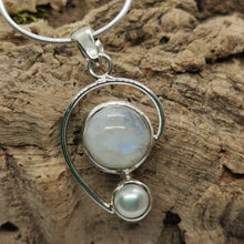 Load image into Gallery viewer, Moonstone And Pearl Pendant With Silver Snake Chain