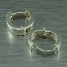 Load image into Gallery viewer, Silver huggie earrings