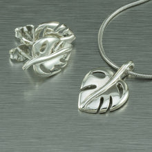Load image into Gallery viewer, Silver monstera leaf pendant