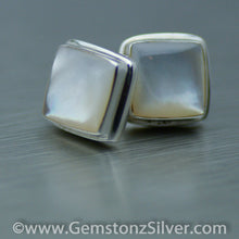 Load image into Gallery viewer, Square mother of pearl silver studs
