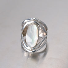Load image into Gallery viewer, Mother-of-Pearl Sterling Silver Ring