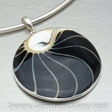 Load image into Gallery viewer, Large, round cream shell pendant - Gemstonz Silver