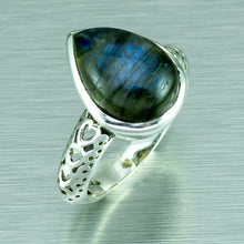 Load image into Gallery viewer, Labradorite Pear Shape Ring