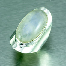 Load image into Gallery viewer, Large oval moonstone ring.