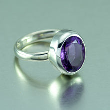 Load image into Gallery viewer, High quality oval amethyst sterling silver ring.