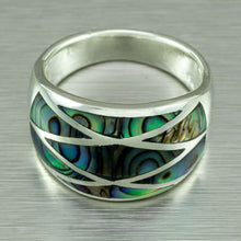 Load image into Gallery viewer, Smooth abalone inlay sterling silver ring