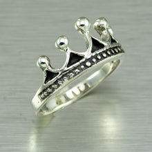 Load image into Gallery viewer, Silver Princess Crown Ring