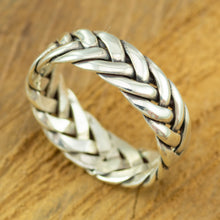 Load image into Gallery viewer, Men's Sterling Silver Interlaced Ring