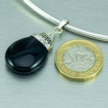 Load image into Gallery viewer, Onyx 'Bali' pebble pendant
