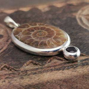 Oval Ammonite Pendant, 925 Sterling Silver