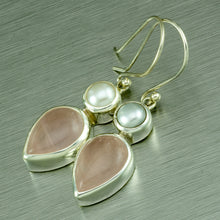 Load image into Gallery viewer, Rose Quartz and pearl silver earrings