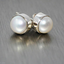 Load image into Gallery viewer, Pearl Studs (small) - Gemstonz Silver