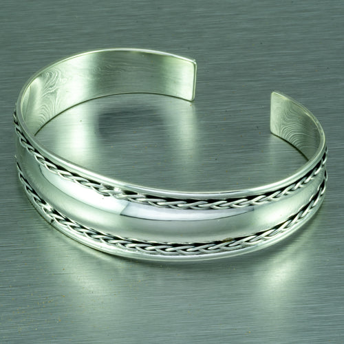 Wide sterling silver plain bangle with rope pattern edging