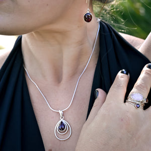 Garnet and silver necklace