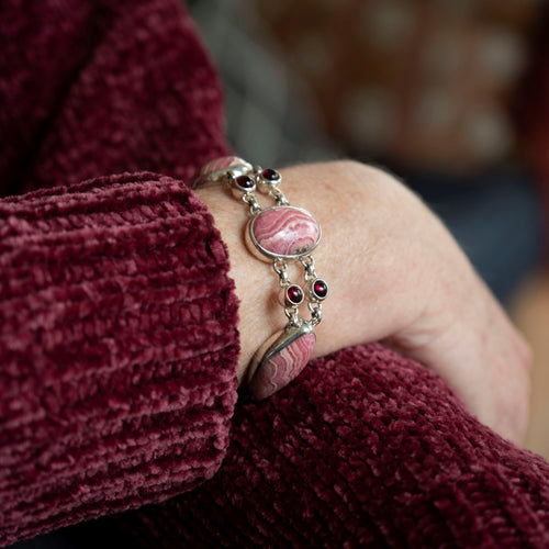 Stunning Pink Rhodochrosite and Garnet Multistone Bracelet, Adjustable, 925 Sterling Silver.