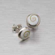 Load image into Gallery viewer, Shiva shell stud earrings - Gemstonz Silver