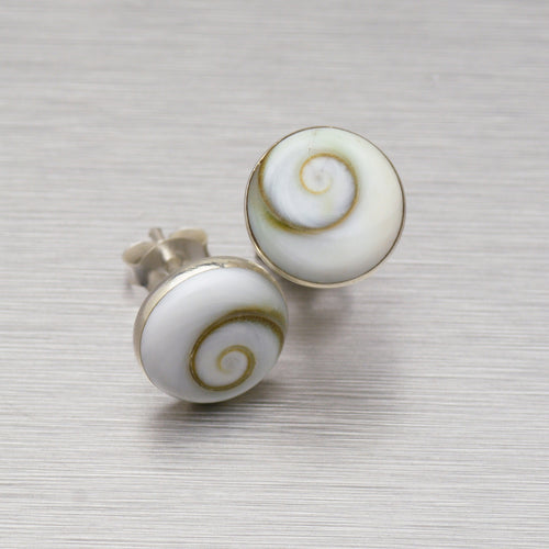 Shiva shell stud earrings - Gemstonz Silver