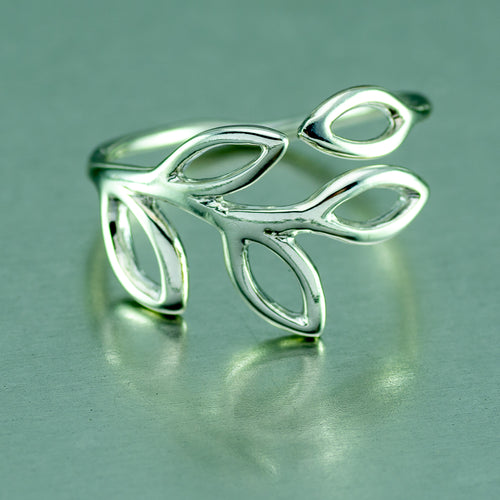 Tiny Silver Plant Ring
