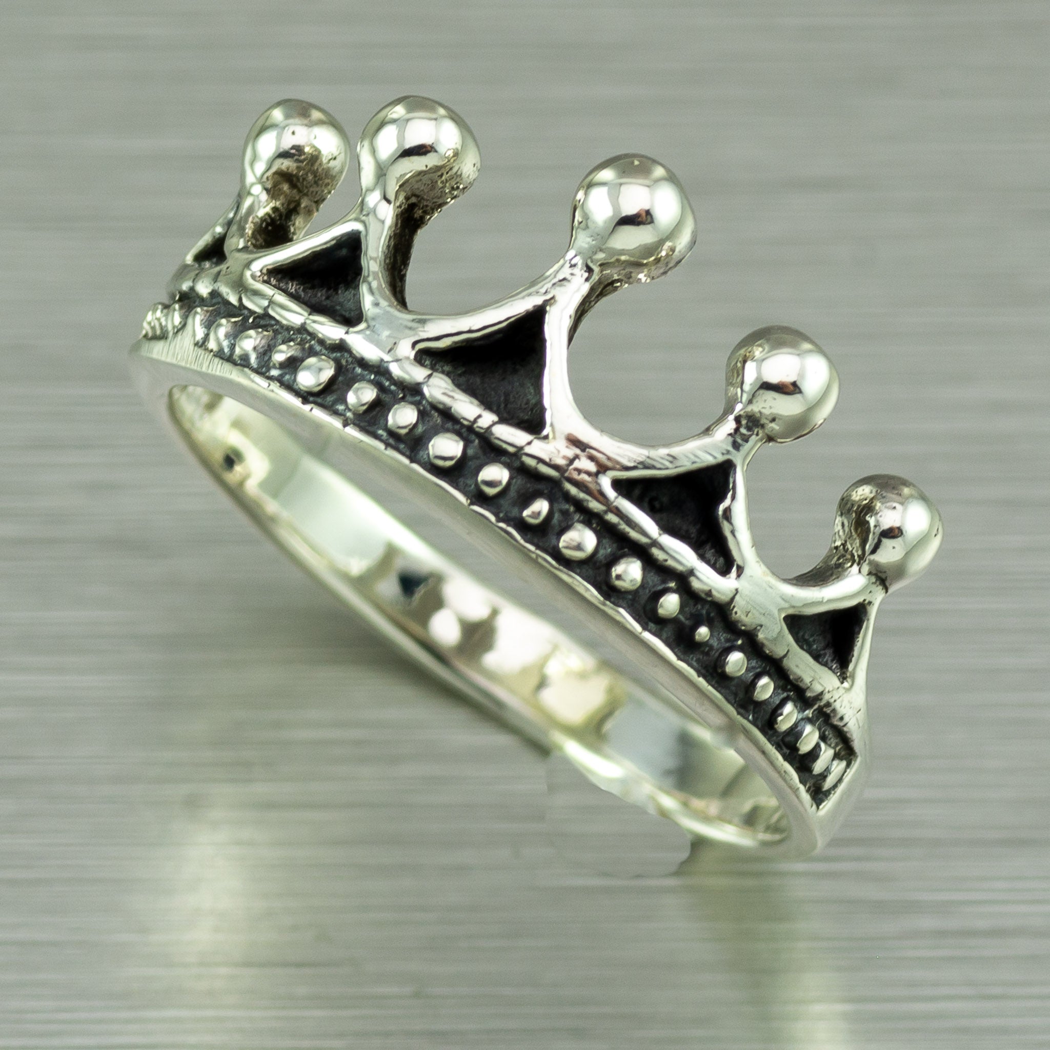 Silver crown ring with diamonds Clearance