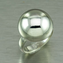 Load image into Gallery viewer, Silver dome ring - Gemstonz Silver