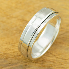 Load image into Gallery viewer, Polished sterling silver, plain mens spinner ring