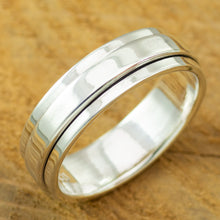 Load image into Gallery viewer, Polished sterling silver, plain mens spinner ring