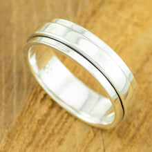 Load image into Gallery viewer, Polished sterling silver, plain mens spinner ring