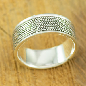 Mens sterling silver ring with tyre pattern